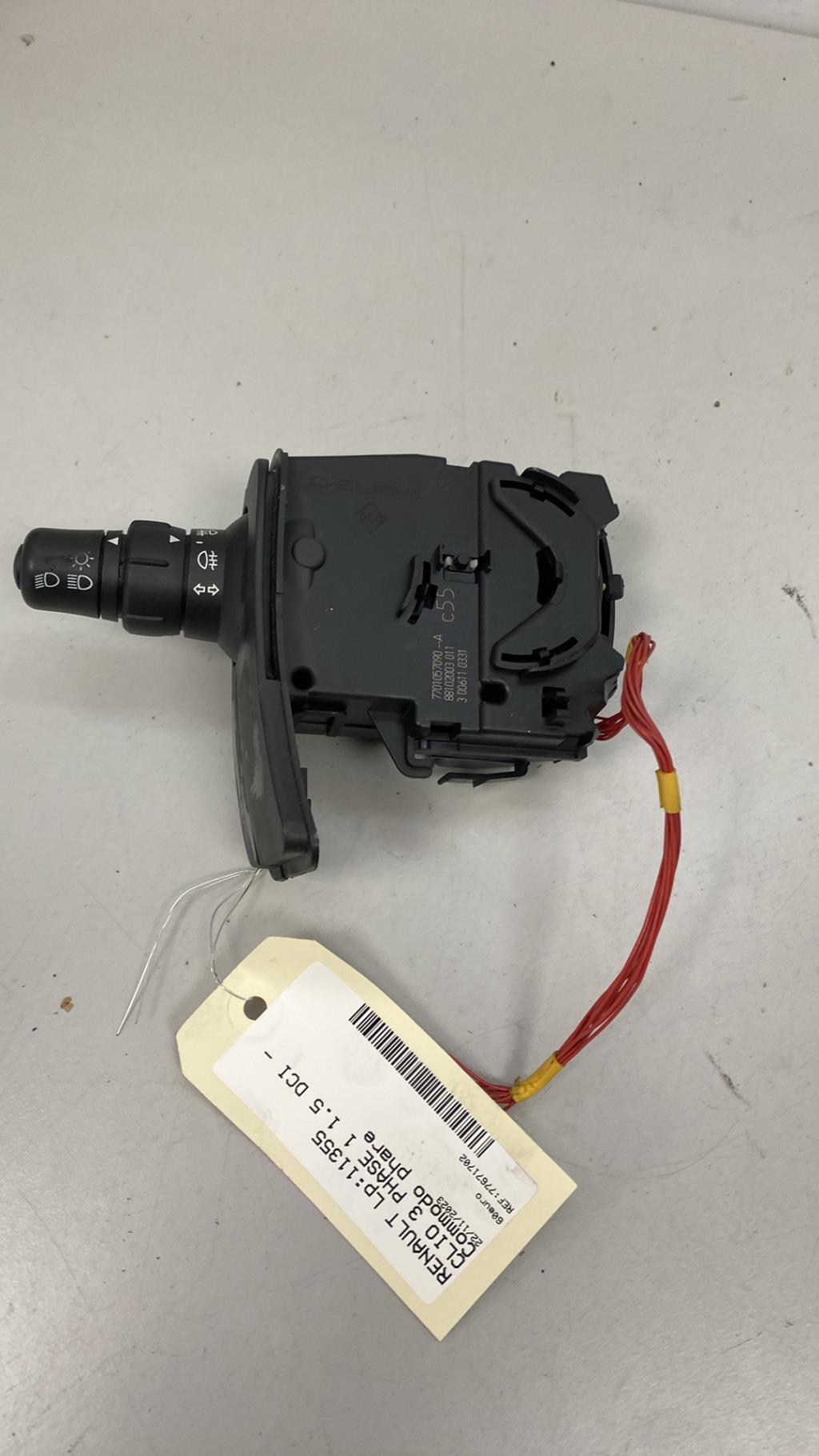 Commodo phare RENAULT CLIO 3 PHASE 1 Diesel - 1
