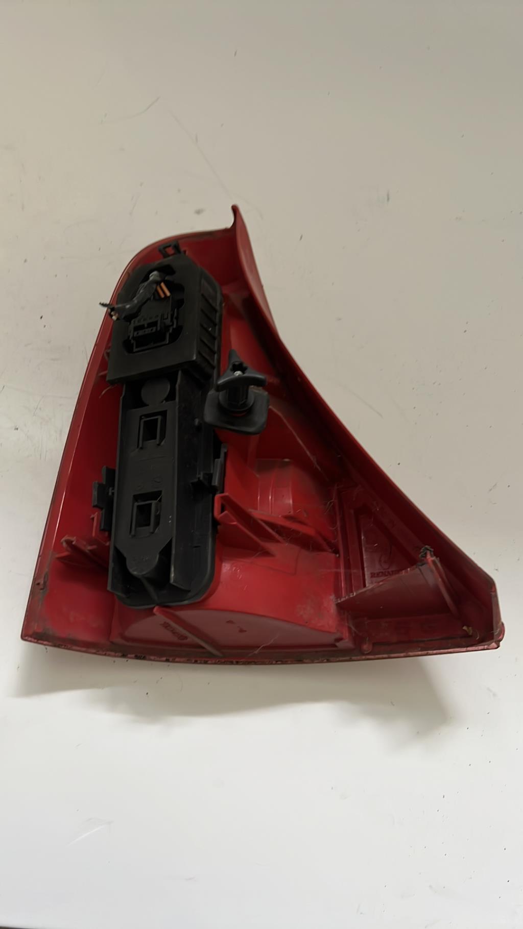 Feu arriere principal droit (feux) RENAULT CLIO 2 PHASE 1 Essence - 1
