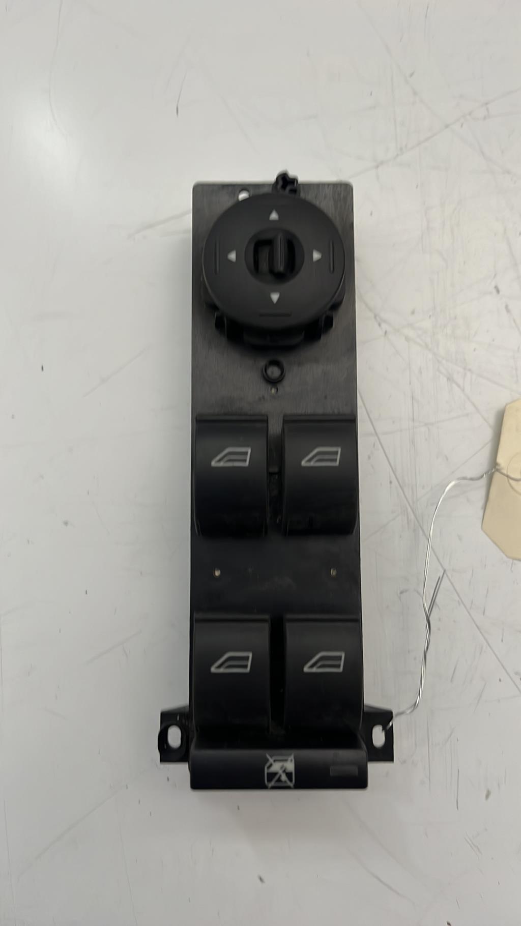 Interrupteur de leve vitre avant gauche FORD C-MAX 1 PHASE 1 Diesel - 1