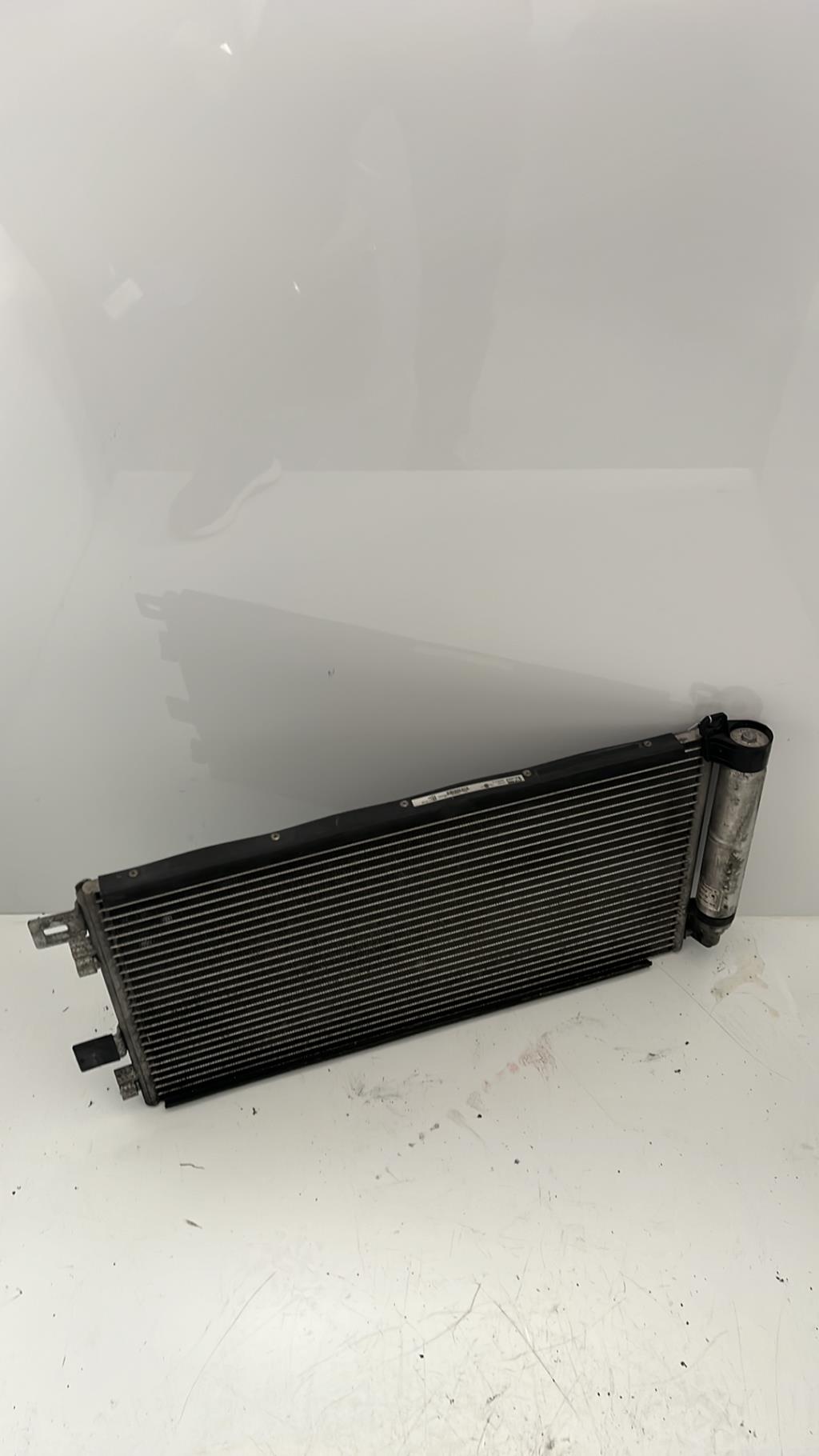 Radiateur clim MINI MINI 1 R52 CABRIOLET Essence - 1