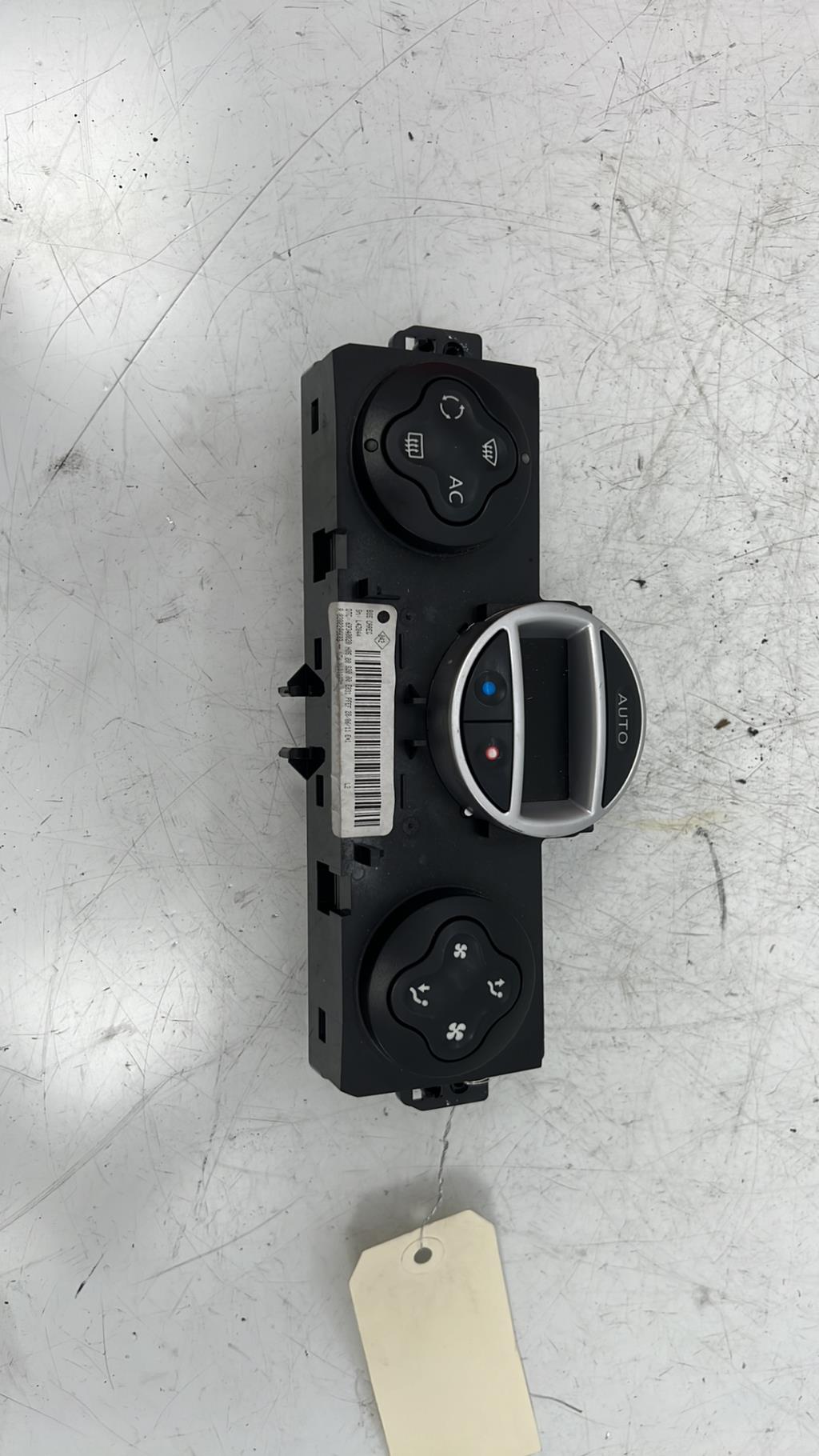 Commande chauffage RENAULT CLIO 3 PHASE 2 Diesel - 1