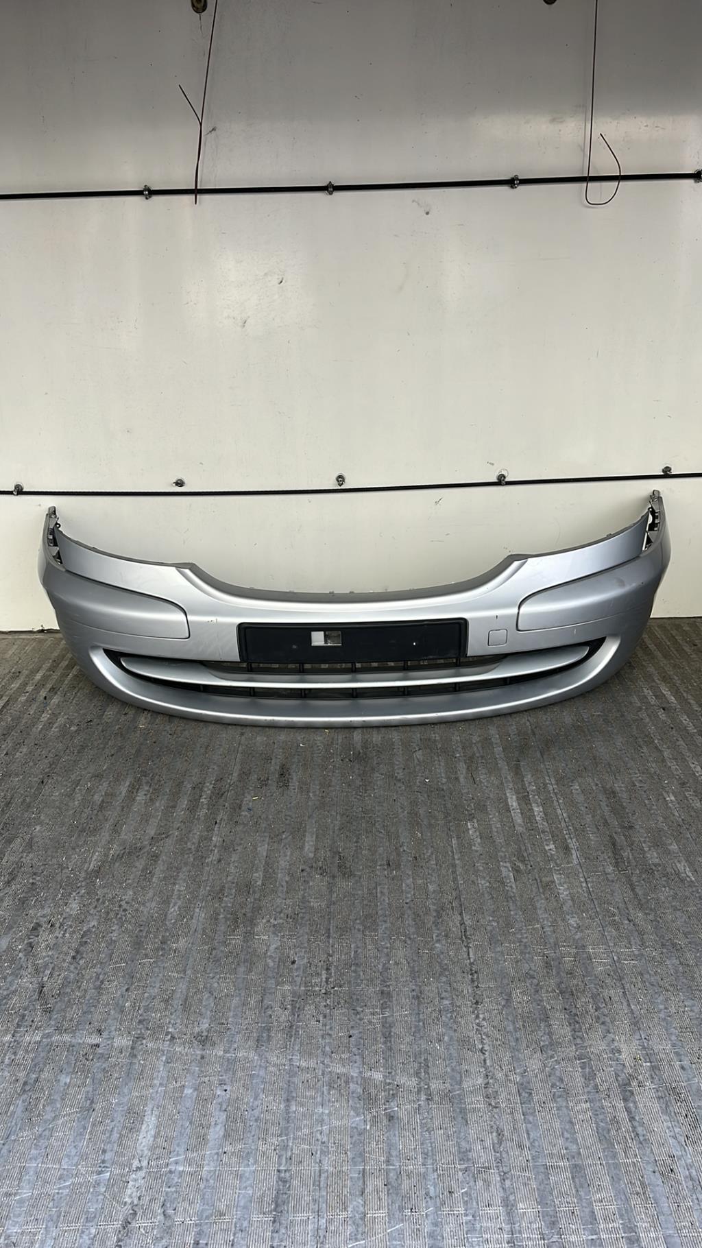 Pare choc avant CITROEN C8 Diesel - 1