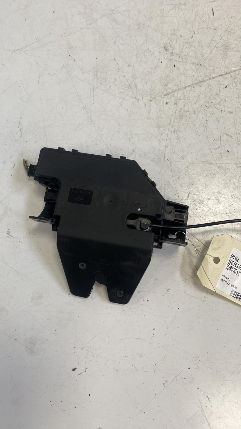 Serrure de hayon BMW SERIE 1 E87 PHASE 1 Diesel - 1