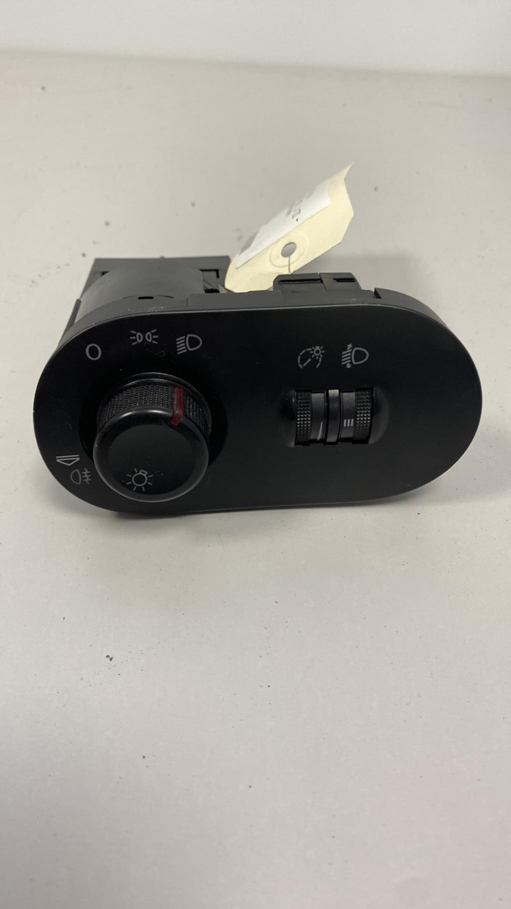 Commande de phare SEAT IBIZA 3 PHASE 1 Diesel - 1