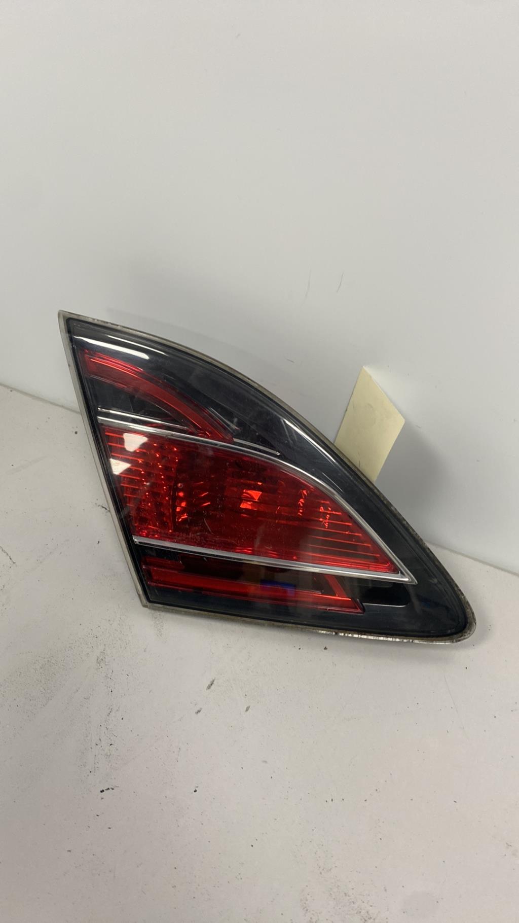 Feu arriere secondaire gauche (feux) MAZDA 6 2 PHASE 1 Diesel - 1