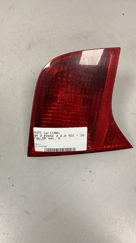 Feu arriere secondaire gauche (feux) AUDI A4 2 PHASE 2 Diesel - 1