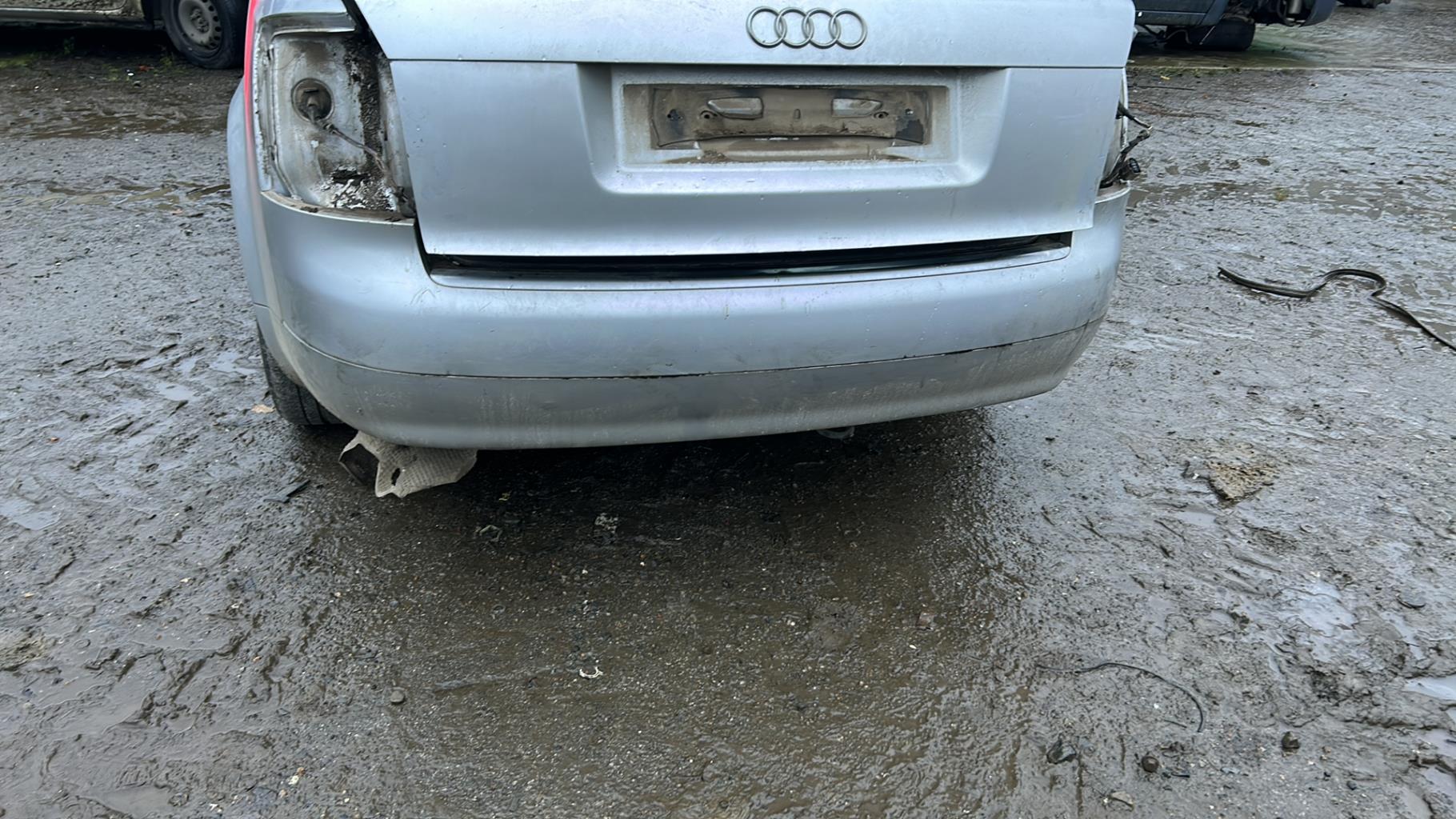 Pare choc arriere AUDI A4 2 AVANT PHASE 1 BREAK Diesel - 1