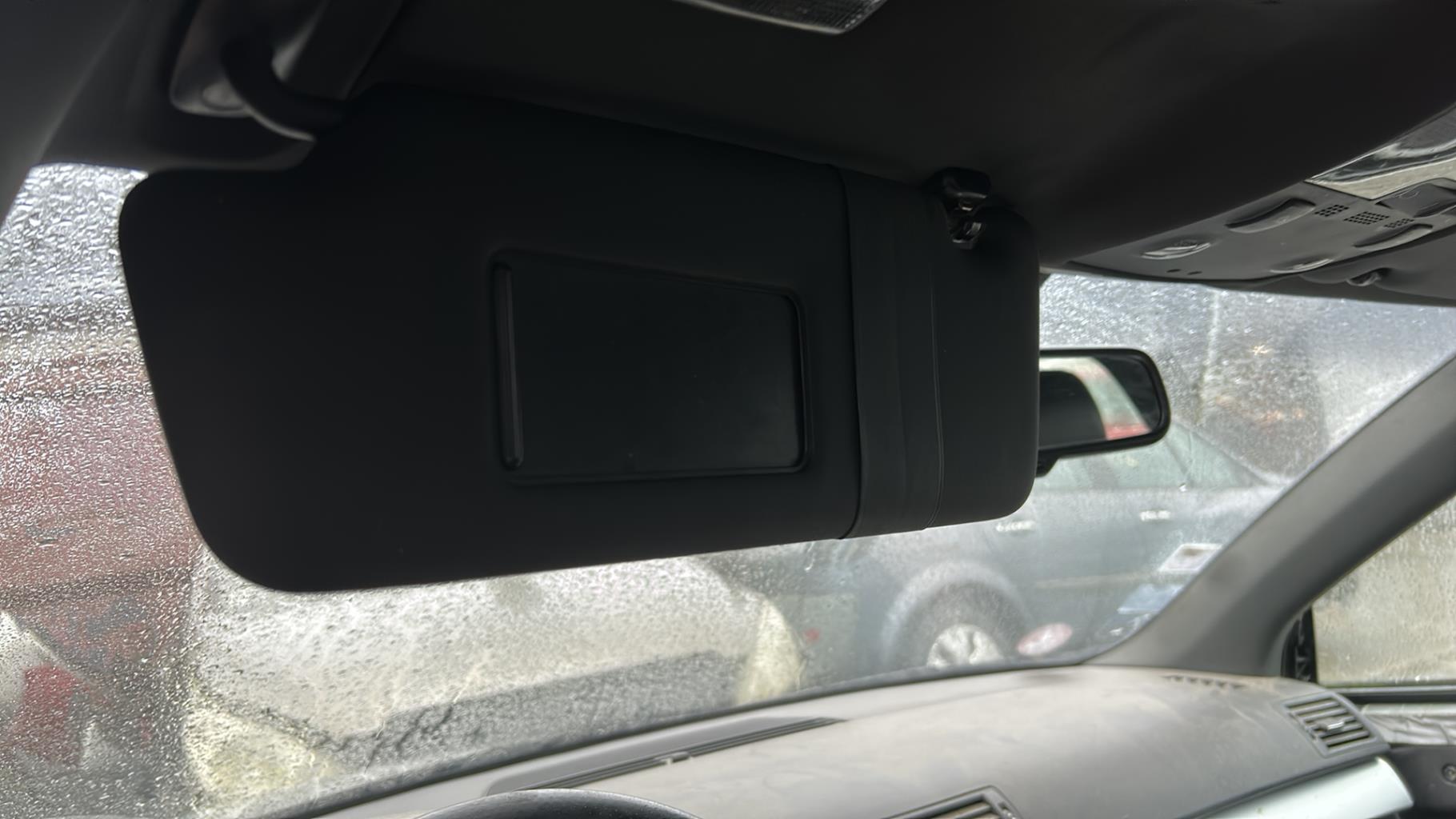 Pare soleil gauche AUDI A4 2 AVANT PHASE 1 BREAK Diesel - 1