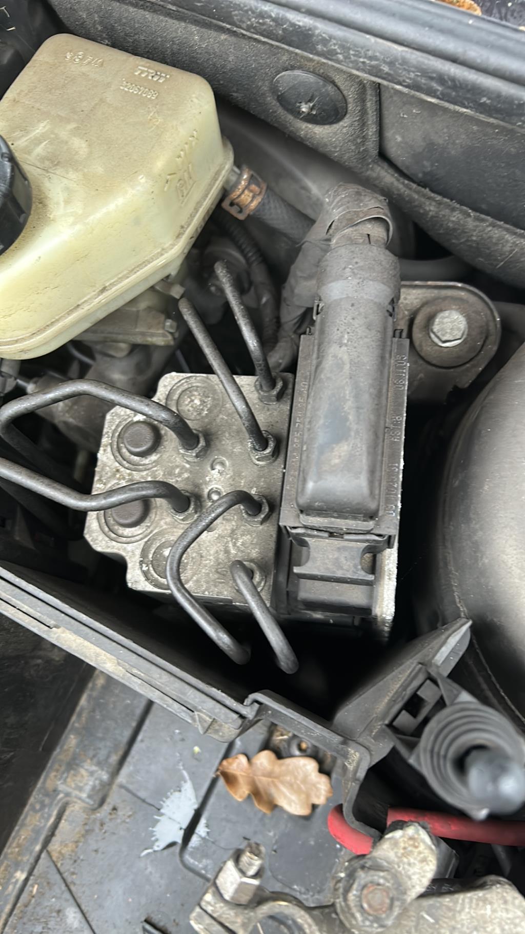 Bloc ABS (freins anti-blocage) SAAB 9.3 2 SPORT HATCH PHASE 1 BREAK Diesel - 1