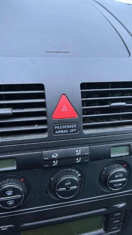 Bouton de warning VOLKSWAGEN TOURAN 1 PHASE 1 Diesel - 1