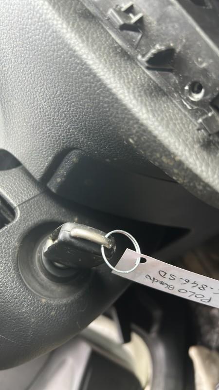 Neiman VOLKSWAGEN POLO 5 PHASE 1 Essence - 1