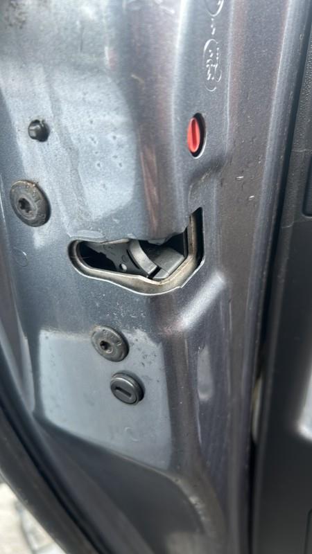 Serrure arriere gauche CITROEN C4 2 PHASE 1 Essence - 1