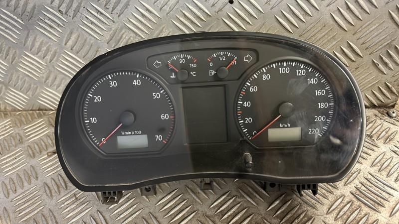 Compteur VOLKSWAGEN POLO 1.2 Essence - 1