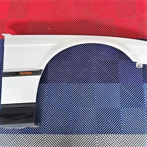 Parafango anteriore destro BMW SERIE 7 E38  - 1