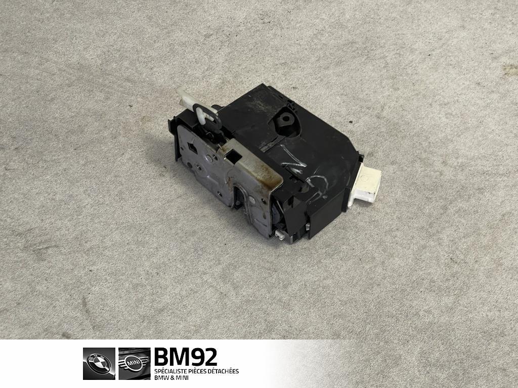 Serrure avant droit MINI MINI 2 R55 CLUBMAN PHASE 1 BREAK Essence - 1