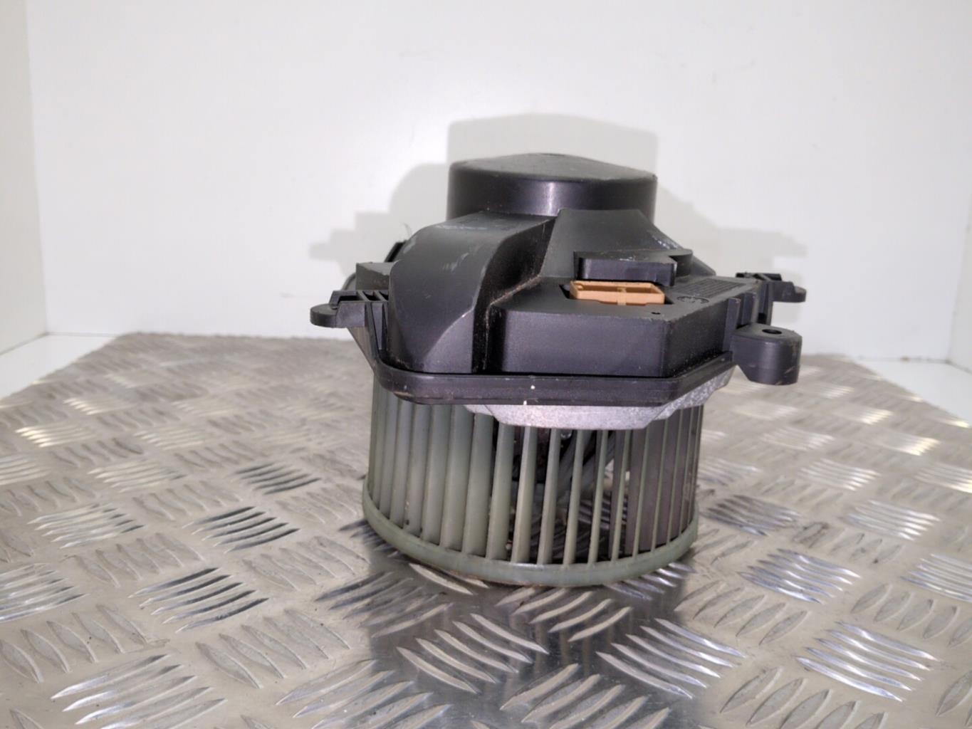 Pulseur d'air VOLKSWAGEN PASSAT 4 PHASE 2 Diesel - 1