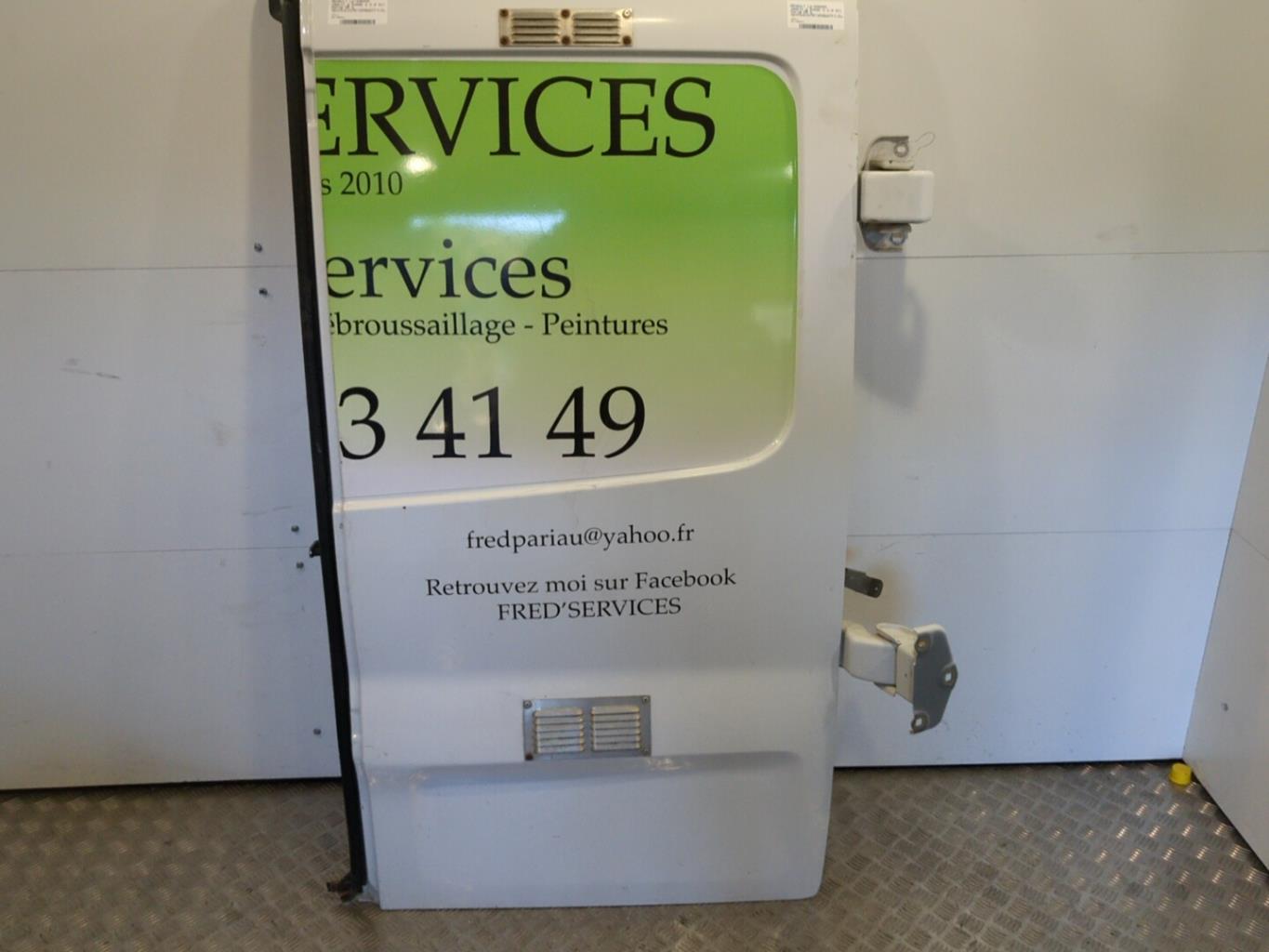 Porte de coffre droit RENAULT TRAFIC 2 PHASE 2 Diesel - 1