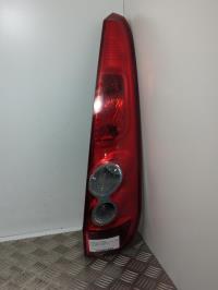 Fanale posteriore principale destro (luci)