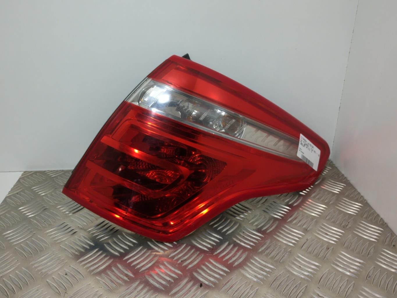 Fanale posteriore principale destro (luci) CITROEN C4 PICASSO 1 Diésel - 1