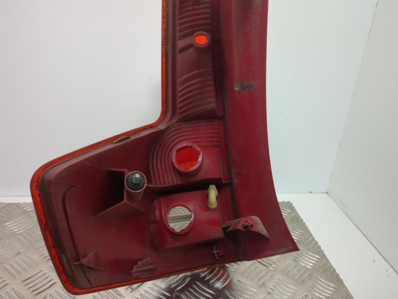 Fanale posteriore principale destro (luci) CITROEN C4 1 PHASE 1 Diésel - 1