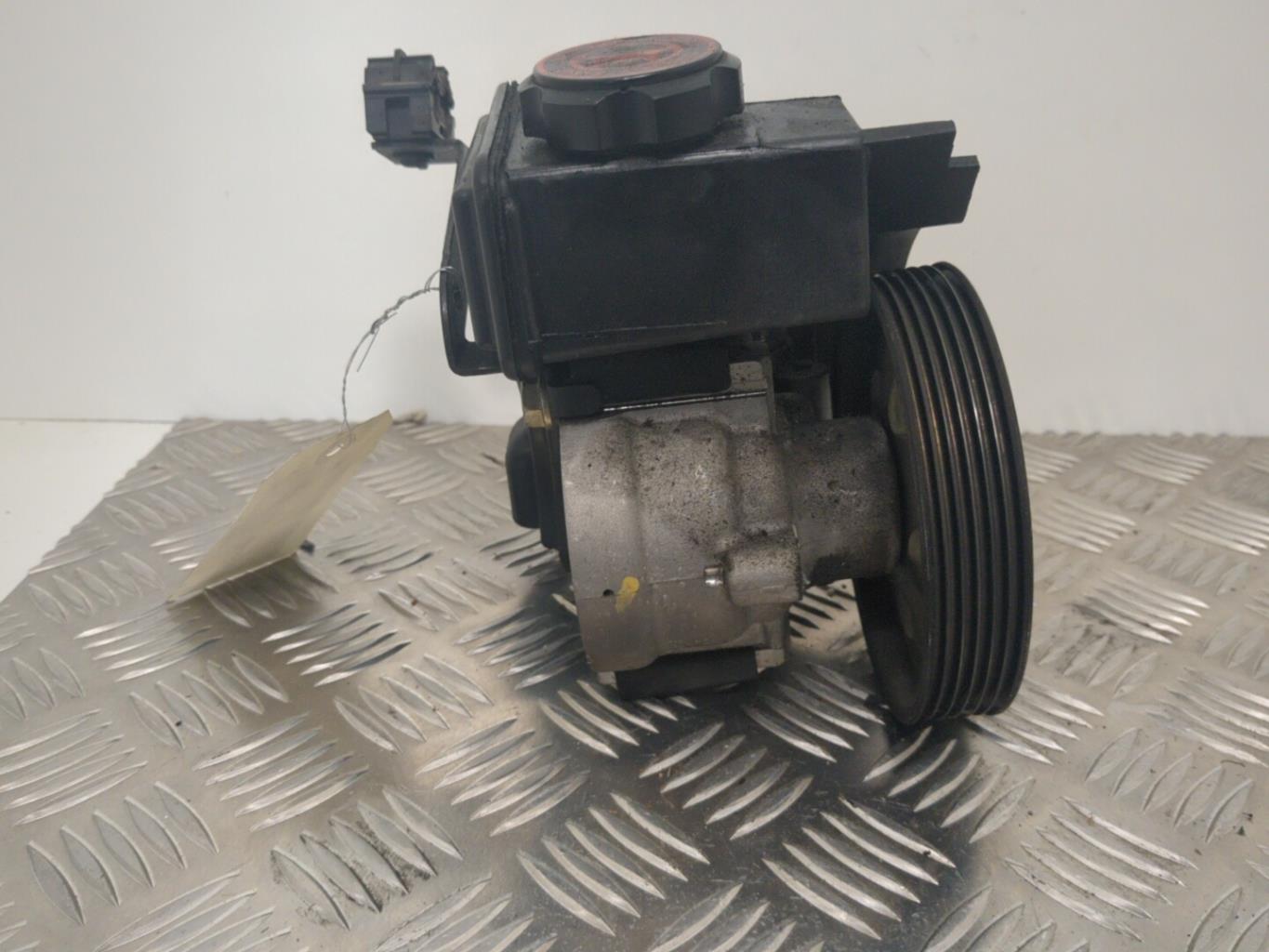 Pompe de direction PEUGEOT 206 PHASE 2 BREAK Diesel - 1