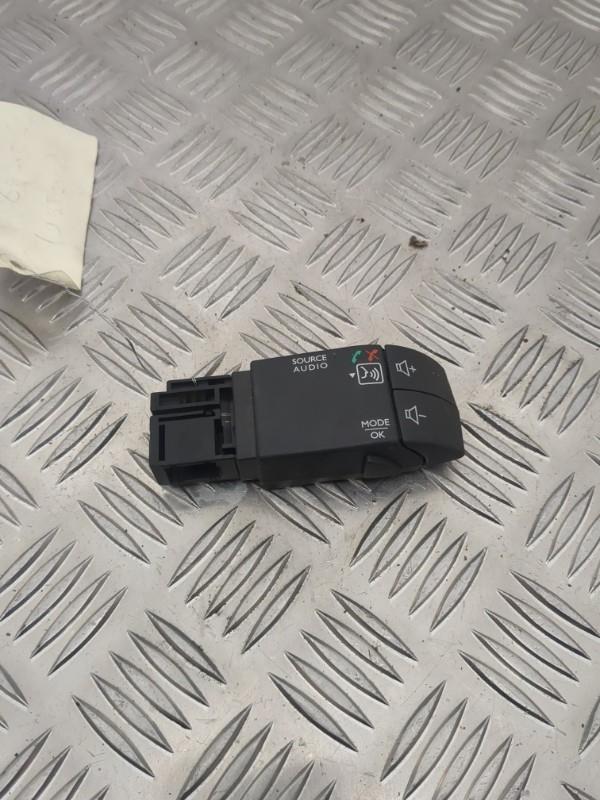 Commande autoradio DACIA DUSTER 1 PHASE 2 Essence - 1