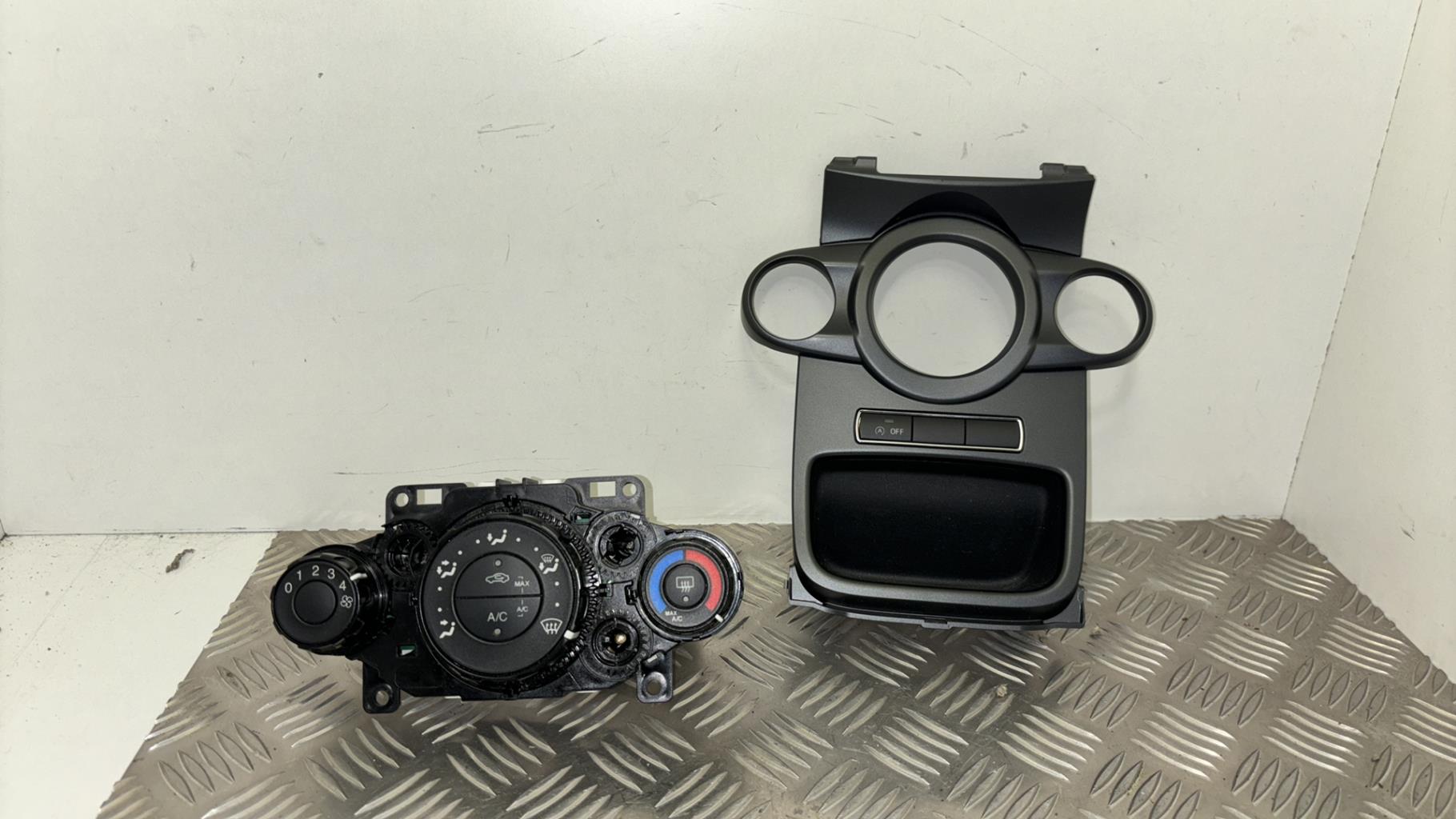 Commande chauffage FORD FIESTA 6 PHASE 2 Diesel - 1