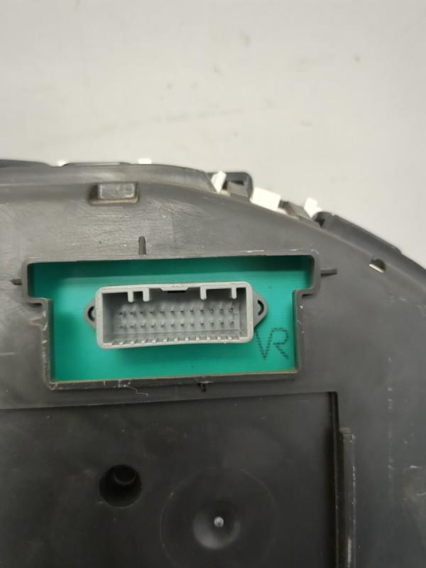 Compteur RENAULT MEGANE 2 PHASE 1 BREAK Diesel - 1
