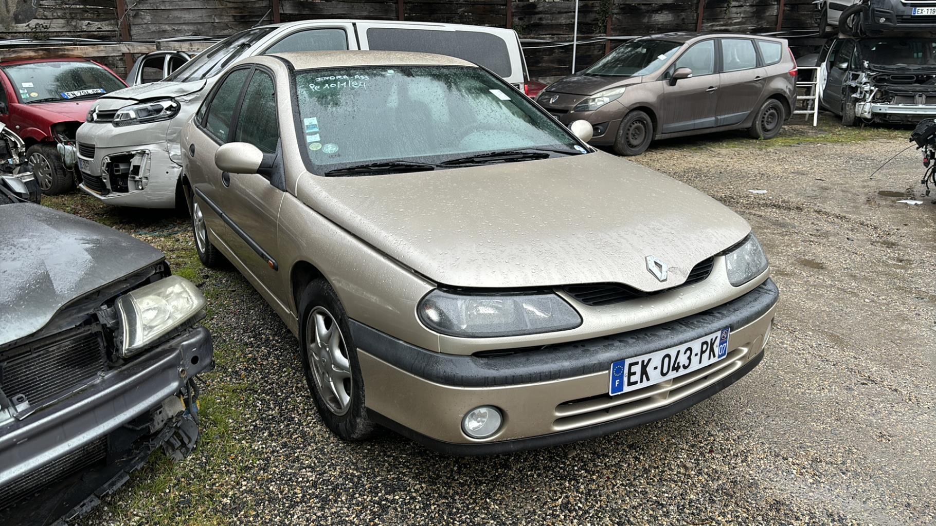 Fanale posteriore principale destro (luci) RENAULT LAGUNA 1 PHASE 2 Diésel - 1