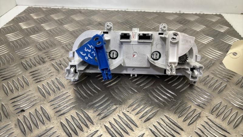 Commande chauffage RENAULT CLIO 4 PHASE 2 Diesel - 1
