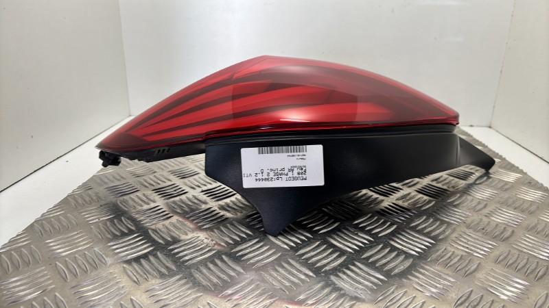 Fanale posteriore principale destro (luci) PEUGEOT 208 1 PHASE 2 Gasolina - 1