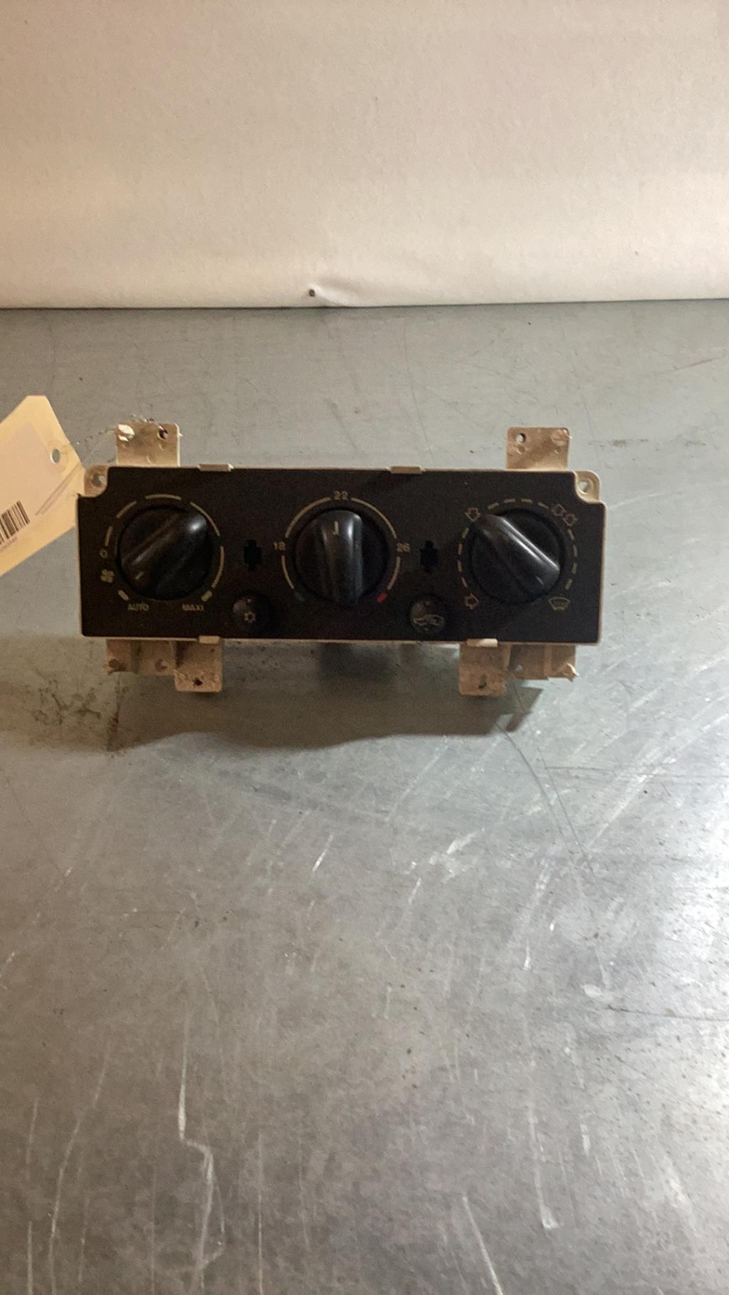 Commande chauffage CITROEN XSARA  - 1