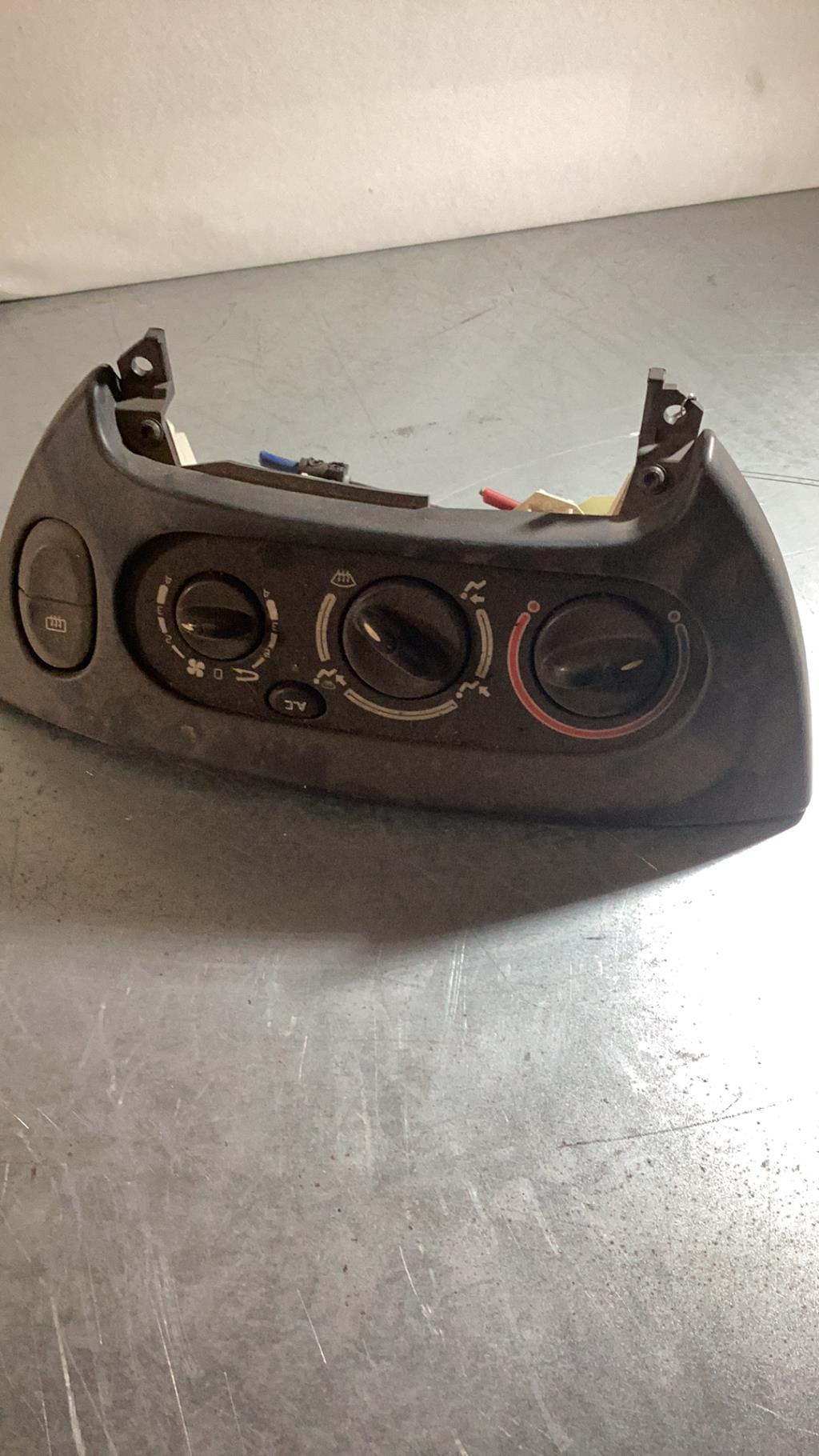 Commande chauffage RENAULT MEGANE  - 1