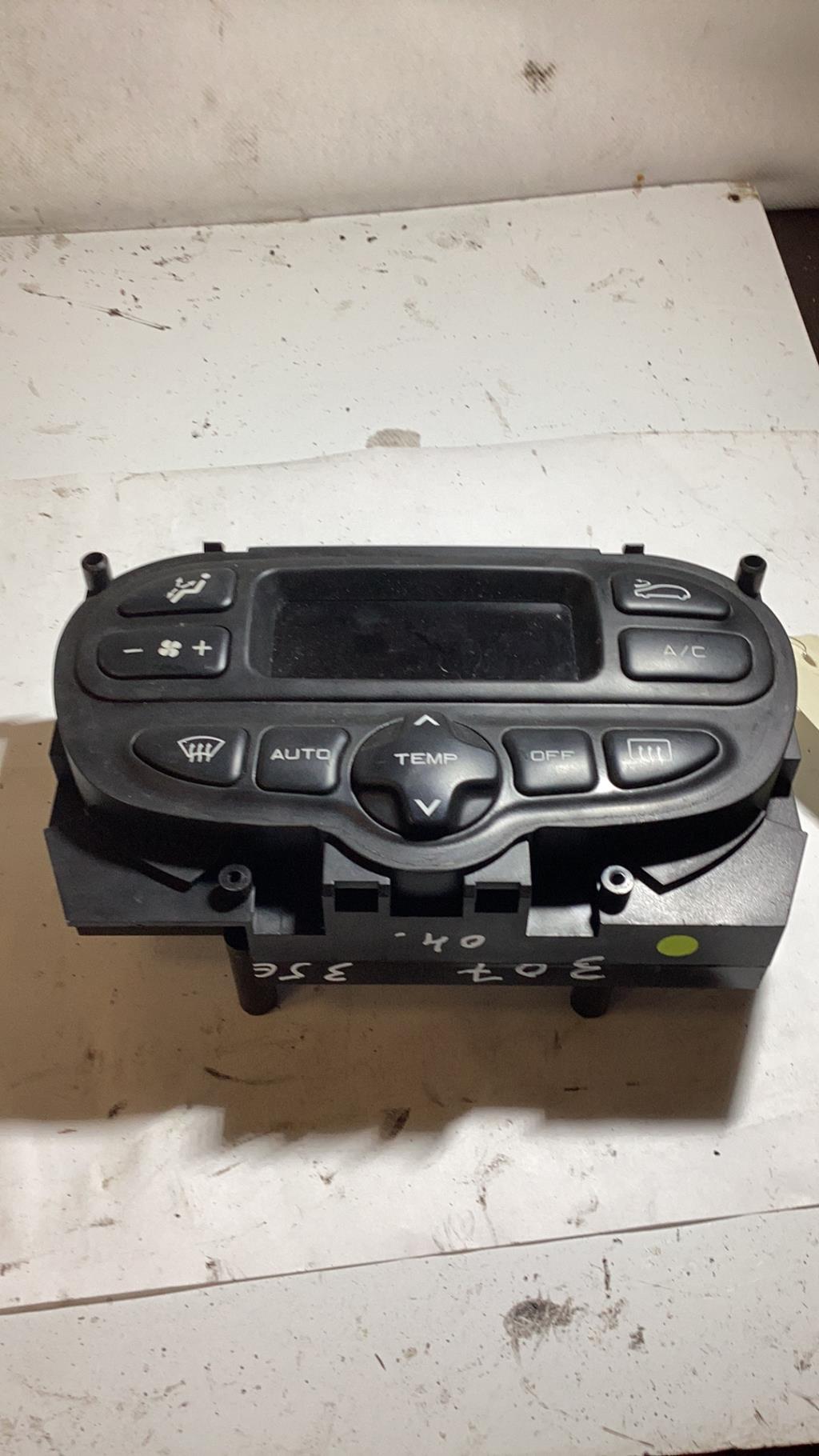Commande chauffage PEUGEOT 206  - 1