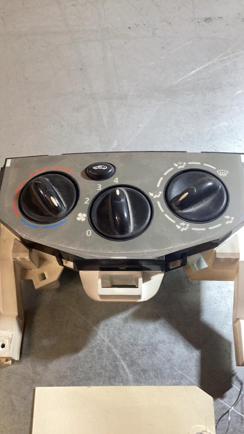 Commande chauffage RENAULT TRAFIC 2  - 1