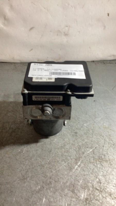Bloc ABS (freins anti-blocage) CITROEN C8 Diesel - 1