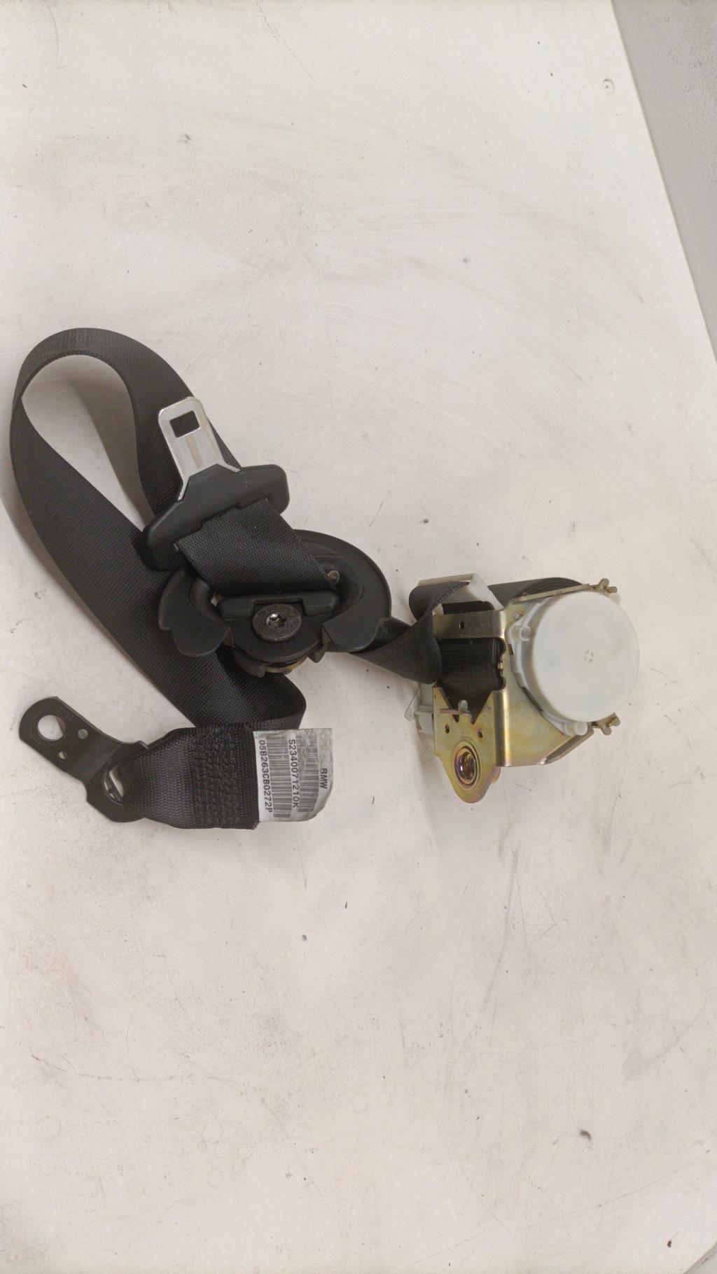 Ceinture avant droit BMW X3 E83 PHASE 1  - 1