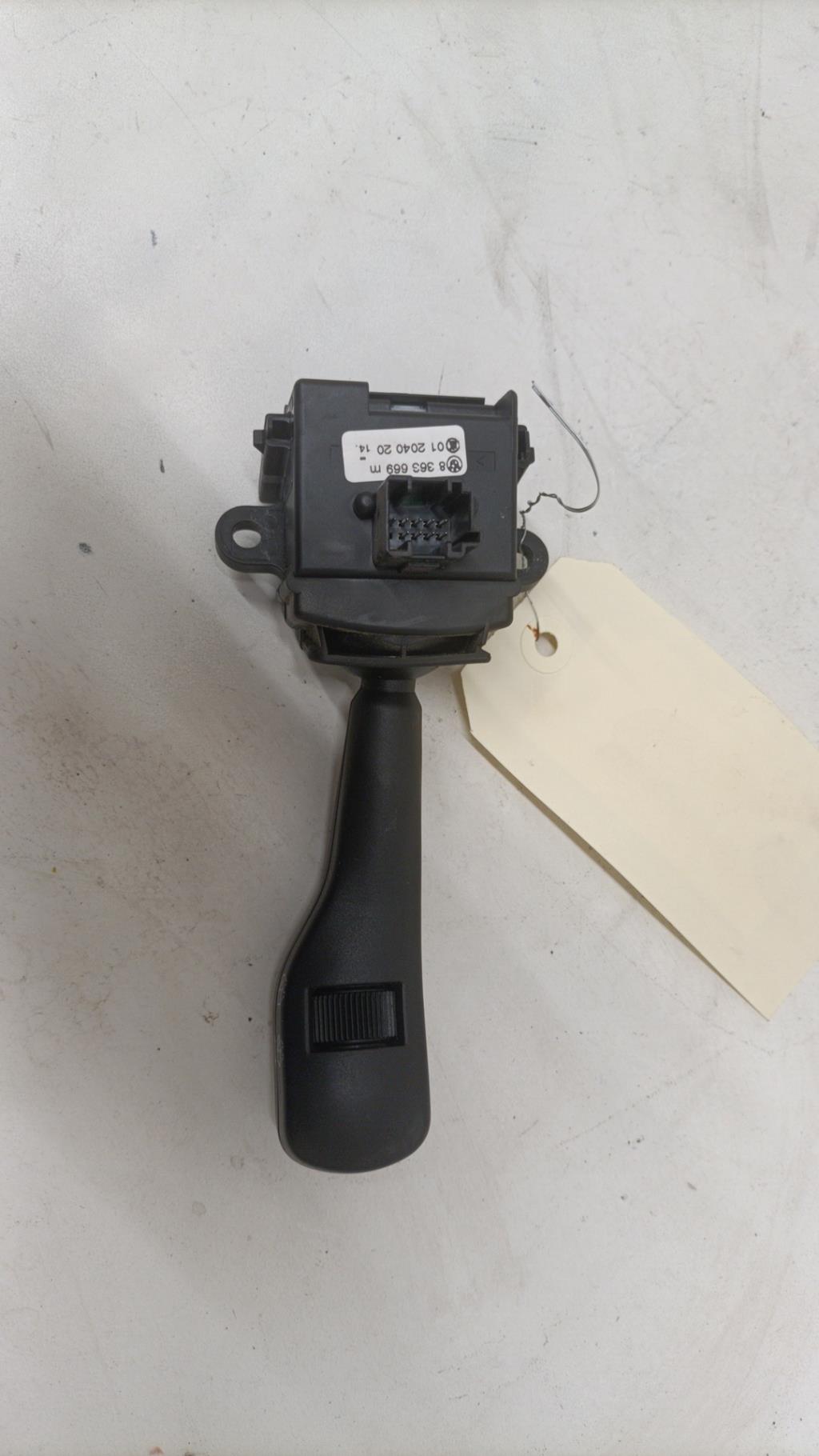 Commodo d'essuie glaces BMW X3 E83 PHASE 1  - 1