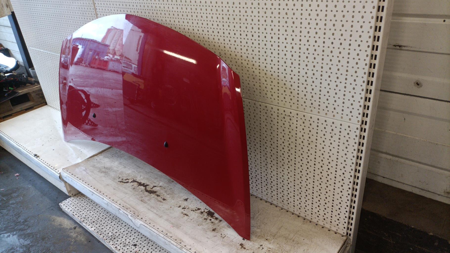 Capot RENAULT CLIO 3 PHASE 2 Essence - 1
