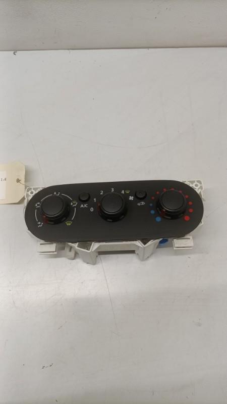 Commande chauffage RENAULT TRAFIC 3 LONG PHASE 1 Diesel - 1