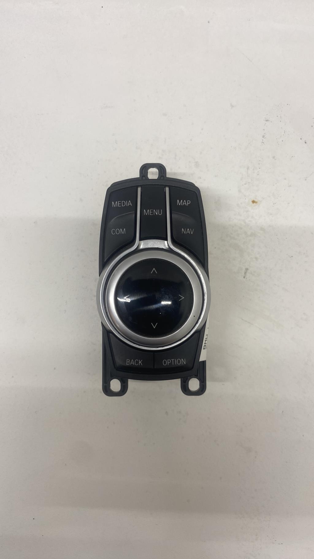 Commande autoradio BMW SERIE 1 F20 PHASE 2 Diesel - 1