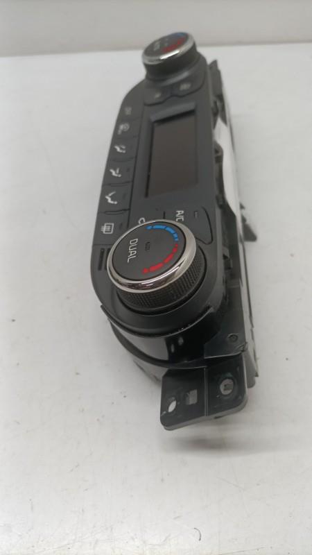 Commande chauffage KIA CEE-D 2 PHASE 2 Essence - 1