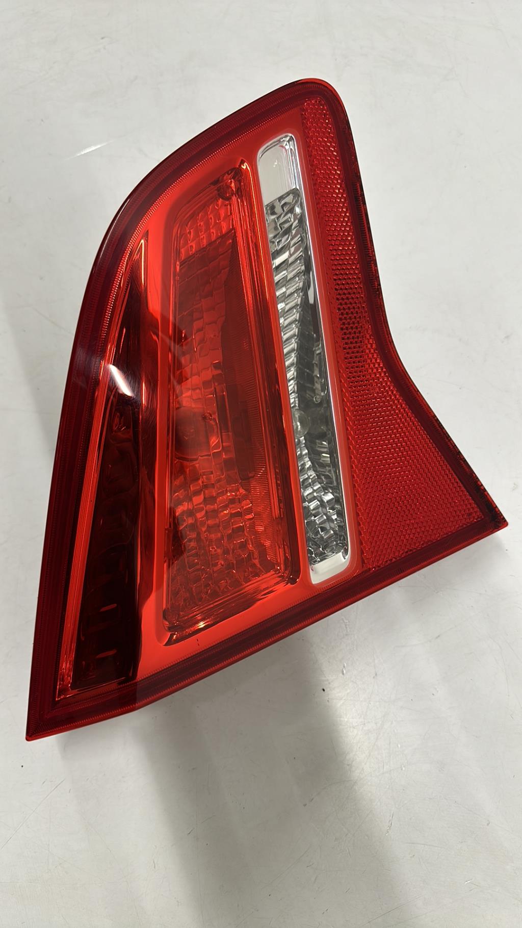 Feu arriere secondaire gauche (feux) OPEL MERIVA B PHASE 2 Diesel - 1