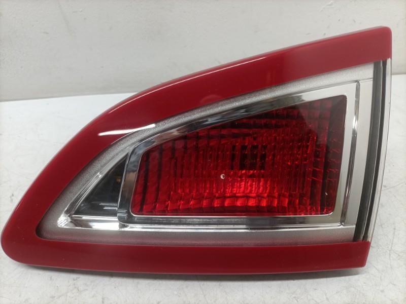 Feu arriere secondaire droit (feux) RENAULT SCENIC 3 PHASE 1 Diesel - 1