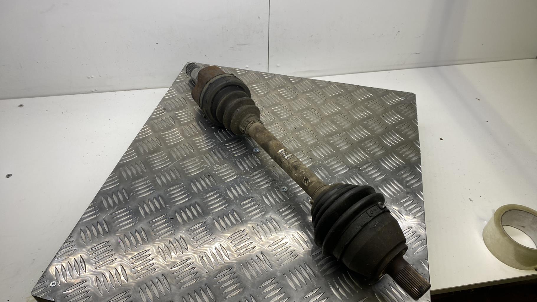 Cardan gauche (transmission) FORD FOCUS 2 PHASE 2 BREAK Diesel - 1
