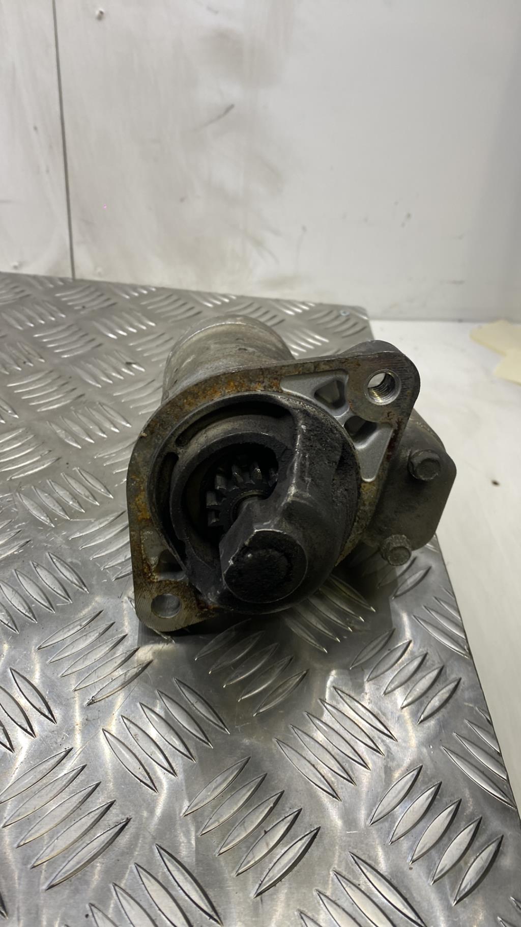 Demarreur OPEL ZAFIRA B PHASE 2 Diesel - 1