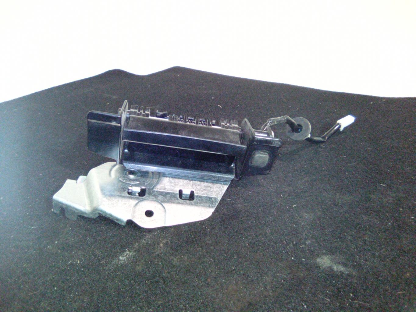 Actionneur serrure hayon SUZUKI IGNIS 3 Essence/Hybride - 1