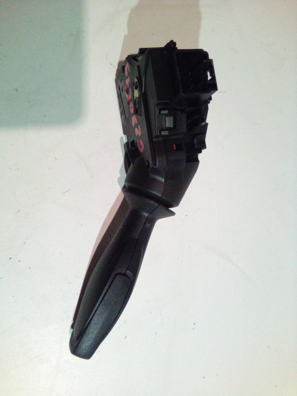 Commodo phare FORD FIESTA 6 PHASE 2 Essence - 1