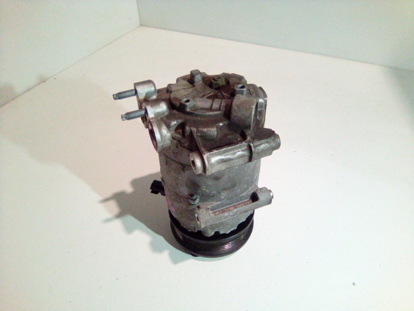 Compresseur clim FORD FIESTA 6 PHASE 1 Essence - 1