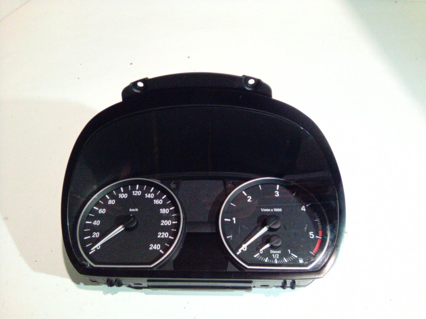 Compteur BMW SERIE 1 E81 Diesel - 1
